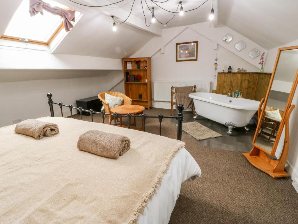 Whinswood Cottage Accommodation image 1 Whinswood Cottage image one