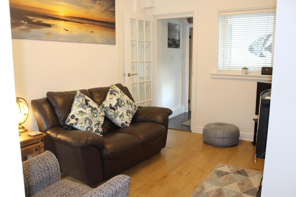 Trout Cottage image one