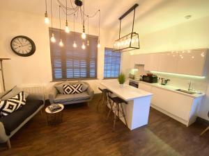 Studio at The Coach House Apartments Accommodation image 2 Studio at The Coach House Apartments image two
