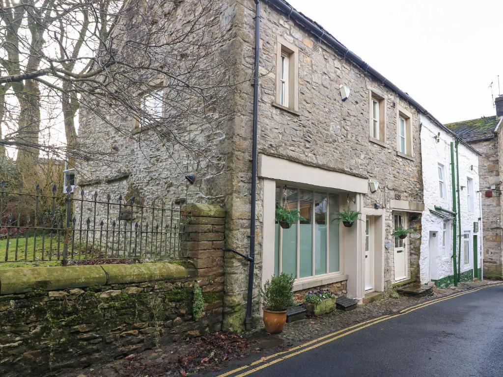 Blacksmith Cottage, Grassington Accommodation image 1 Picture of Blacksmith Cottage