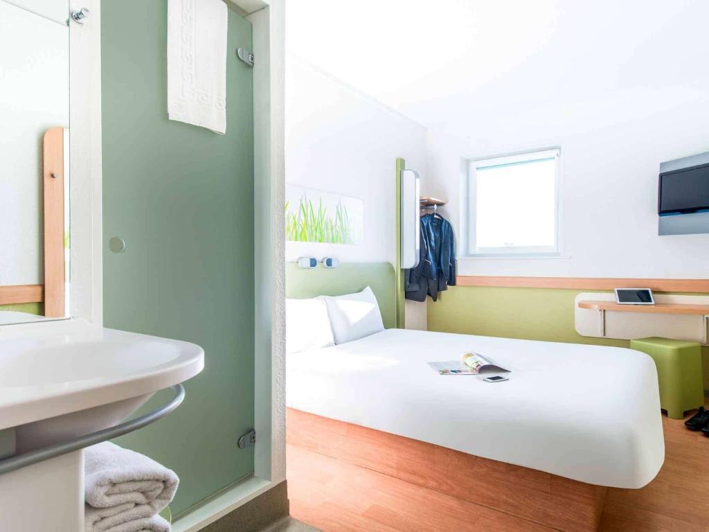 ibis budget Sheffield Arena Accommodation image 1 ibis budget Sheffield Arena image one