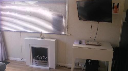 S&B Seaside Chalet Accommodation image 3 S&B Seaside Chalet image three