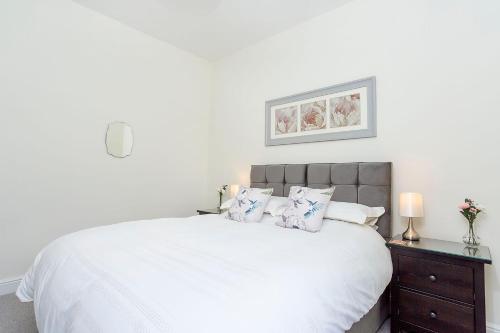 Falconer Street Accommodation image 3 Falconer Street image three