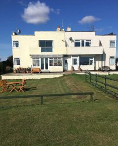 Picture of Clifftop Apartment