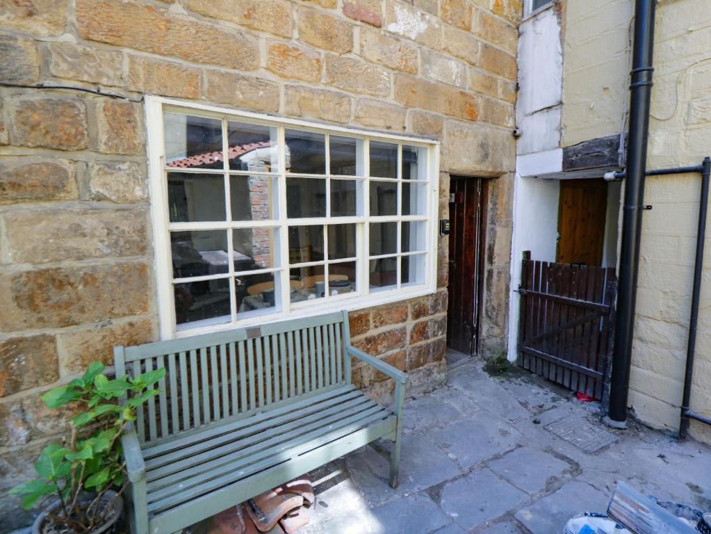 Kiwi Cottage image one