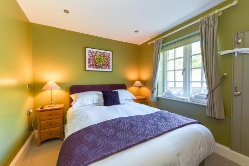 York Cottage Accommodation image 3 York Cottage image three