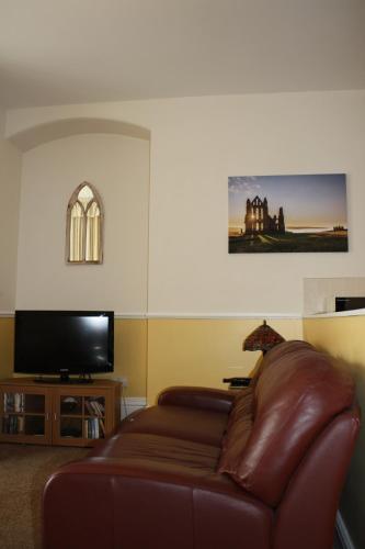 No2 Abbey View Apartment Accommodation image 3 No2 Abbey View Apartment image three
