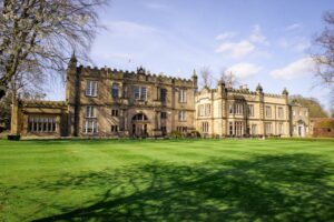 Find & Book Hotels & Accommodation Near Sledmere Page image 5 Picture of The Old Lodge