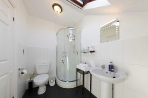 Harrogate Hotels - Prices & Availability Page image 10 Picture of Wynnstay House