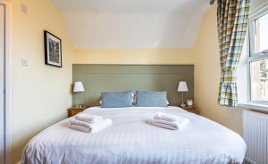 Fountains Guest House - Harrogate Stays image two