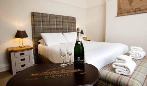 The Inn at Cheltenham Parade image two