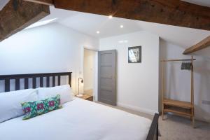 Host & Stay - Cornerhouse Apartments Accommodation image 2 Host & Stay - Cornerhouse Apartments image two