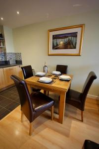 City Centre Skeldergate 2 Bed Apartment with Parking Accommodation image 2 a Apartment in York