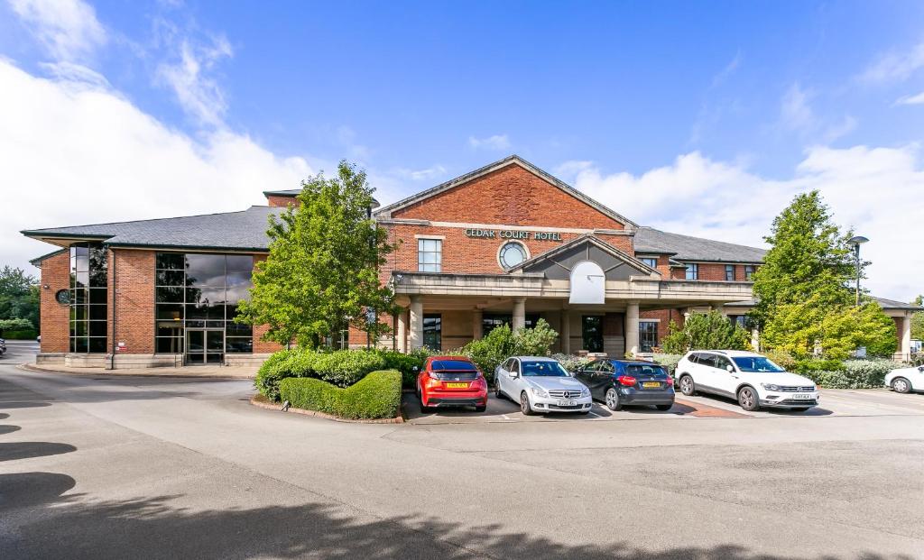 Cedar Court Bradford Hotel image one