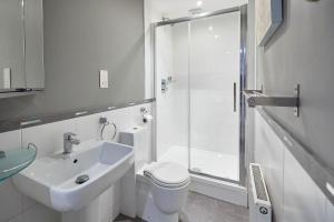 Host & Stay - Brunswick Cottage image two