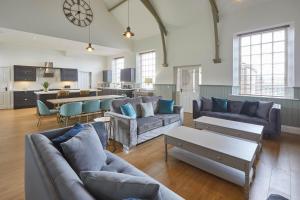 Host & Stay - Dunsley Chapel Accommodation image 2 Host & Stay - Dunsley Chapel image two