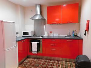 DJS - Modern City Apartment Accommodation image 2 DJS - Modern City Apartment image two