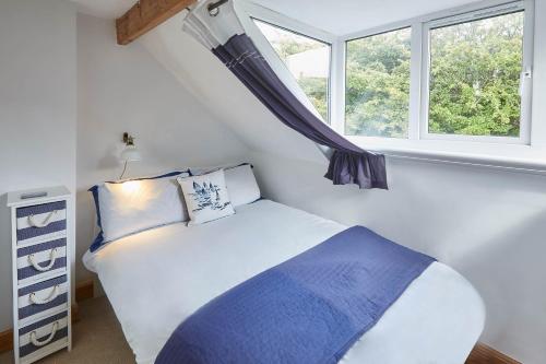 Host & Stay - Esk View Cottage image three