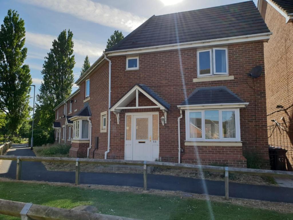 Clough Close image one