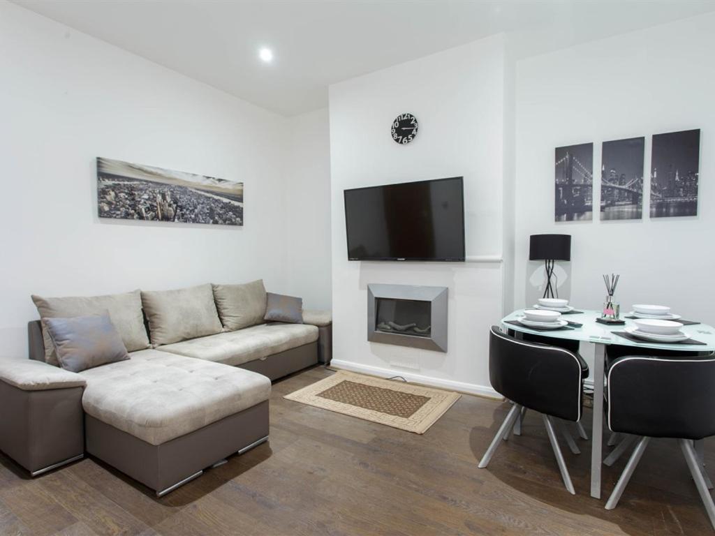 Park house Accommodation image 1 Park house image one