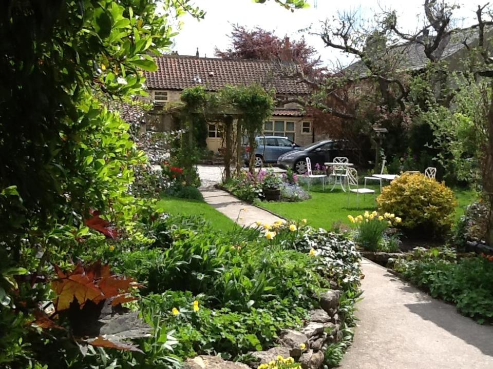 Bramwood Cottages image one
