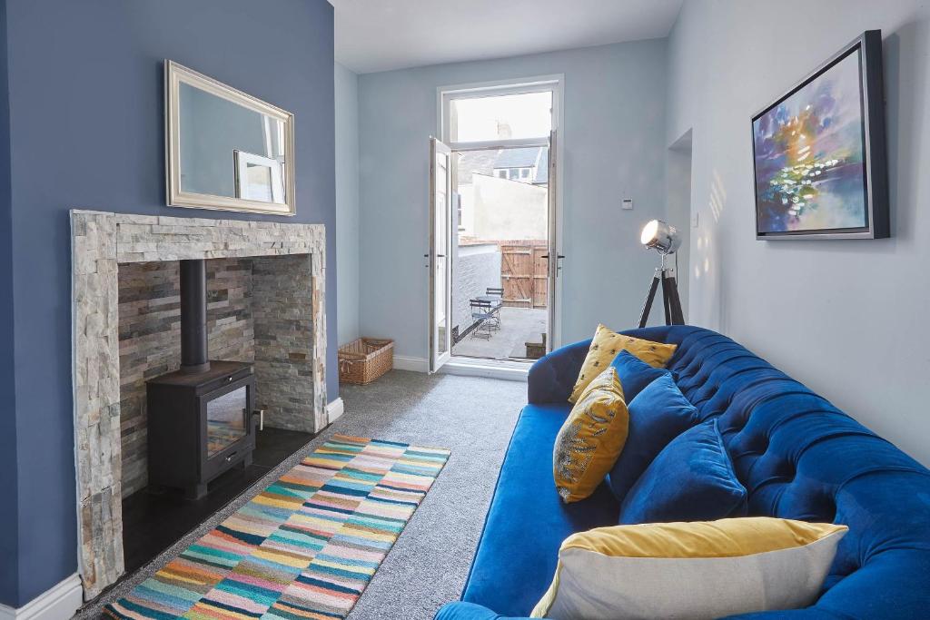 Host & Stay - Riftswood at Ruby image one