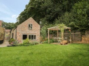 Self Catering in Thirsk Page image 21 Picture of Gormire Cottage