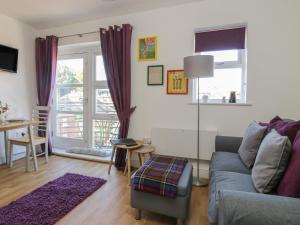 12 Woodsmill Quay image two