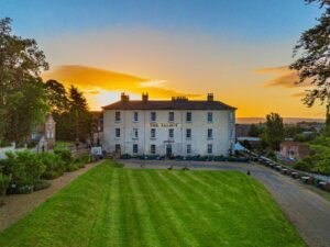 Find & Book Hotels & Accommodation Near Sledmere Page image 4 Picture of The Talbot