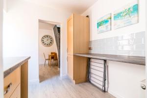 Platform Avenues House Accommodation image 2 Platform Avenues House image two