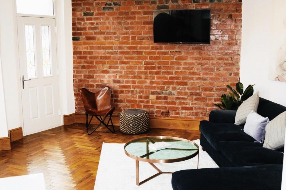 Newly refurbished apartment in Chapel Allerton, Leeds Accommodation image 1 Newly refurbished apartment in Chapel Allerton, Leeds image one