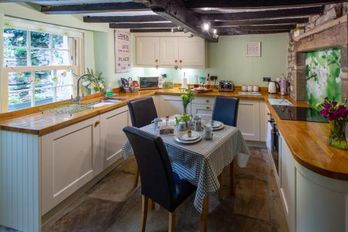 Poppy Cottage Accommodation image 3 Poppy Cottage image three