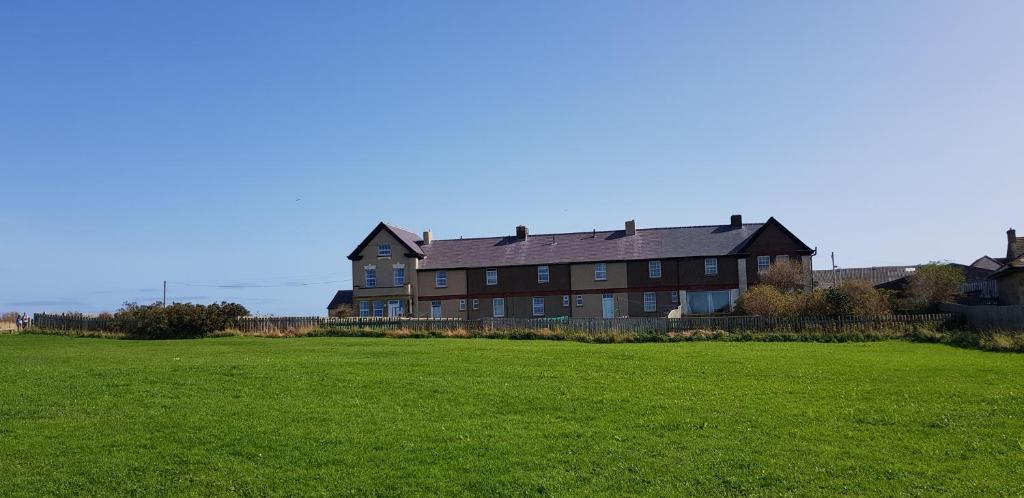 Coastguards Cottage image one