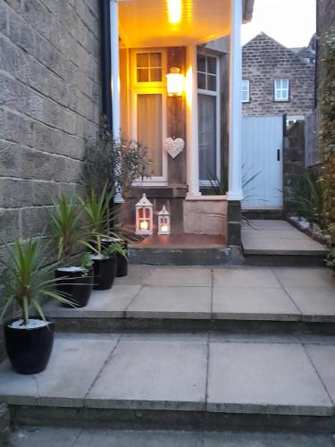 Ashwood House image one
