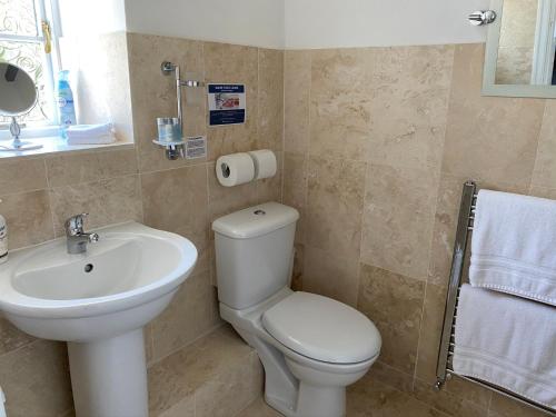 Bridge Farm Hotel Accommodation image 3 Bridge Farm Hotel image three