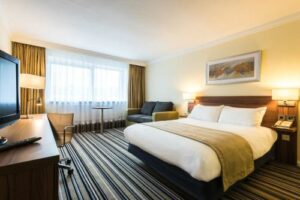 an IHG Hotel