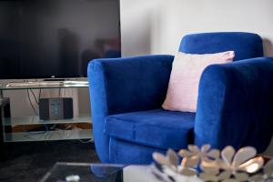 Victoria Mills Apartment image two