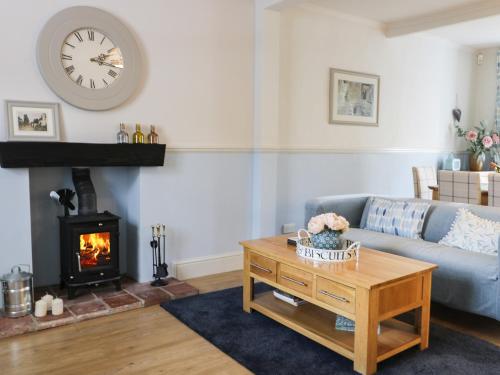 Potter Hill Cottage Accommodation image 3 Potter Hill Cottage image three