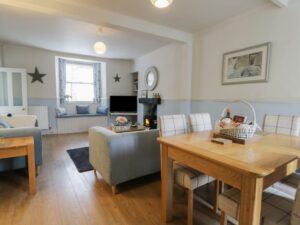 Tourist question: Accommodation with fishing in Pickering area Post image 1 Picture of Potter Hill Cottage