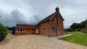 Woodlands Cottage Accommodation image 2 Woodlands Cottage image two