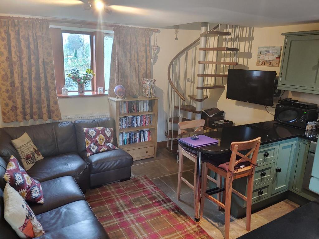 Pellcroft Cottage Accommodation image 1 Pellcroft Cottage image one