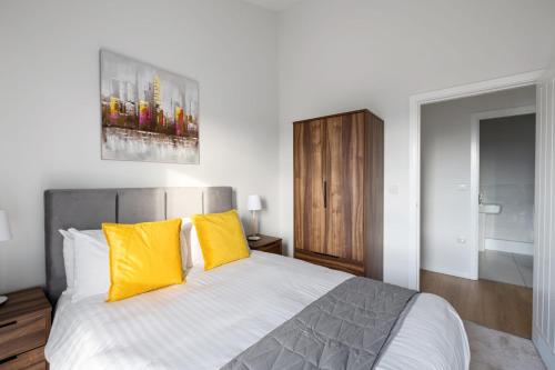 Beautiful 2 bedroom apartment in a converted mill Accommodation image 3 Beautiful 2 bedroom apartment in a converted mill image three