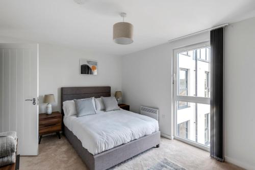 Spacious 1 Bedroom Apartment in a Converted Mill Accommodation image 3 Spacious 1 Bedroom Apartment in a Converted Mill image three