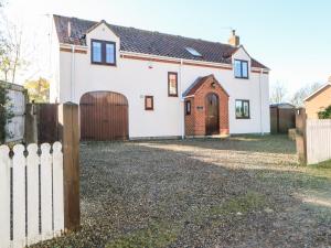 Anvil Cottage image two