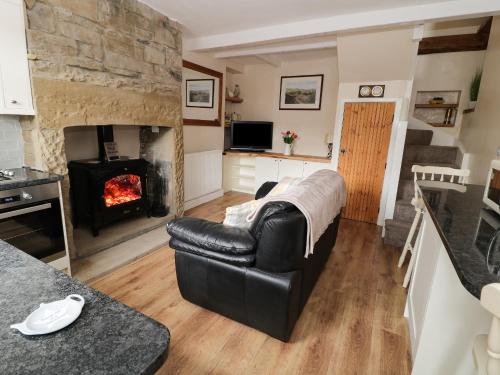 Ivy Bank Cottage Accommodation image 3 Ivy Bank Cottage image three