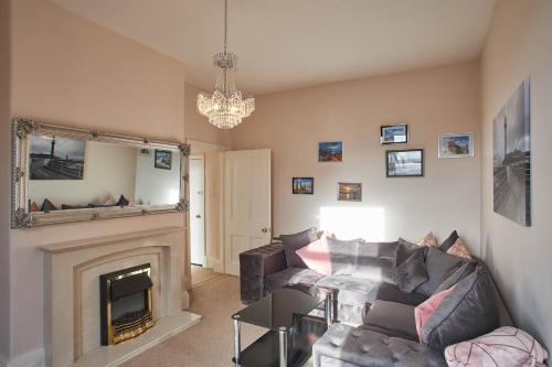 Host & Stay - Rooftops Apartment Accommodation image 3 Host & Stay - Rooftops Apartment image three