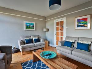 Wren Cottage, Harrogate image two