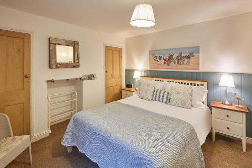 Host & Stay - Seashell Cottage Accommodation image 3 Host & Stay - Seashell Cottage image three