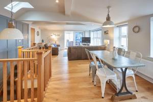 Host & Stay - Turnstone Cottage Accommodation image 2 Host & Stay - Turnstone Cottage image two