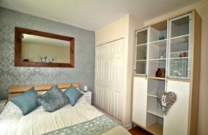 Apartments in Doncaster - Prices & Bookings Page image 5 Picture of Balcony Apartment - Spacious 2 Large Beds